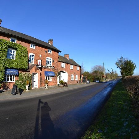 The Royal Arms Hotel Sutton Cheney Εξωτερικό φωτογραφία