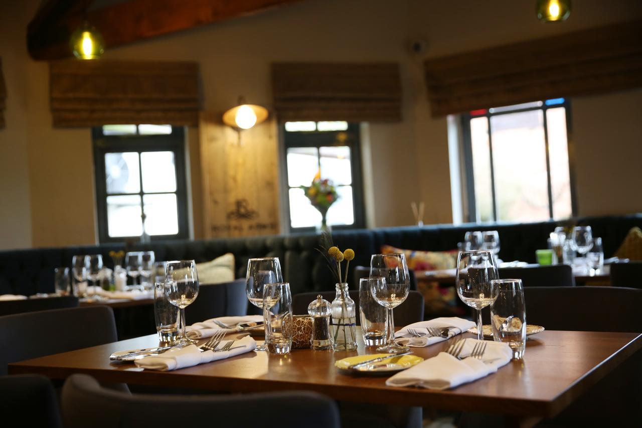 The Royal Arms Hotel Sutton Cheney Εξωτερικό φωτογραφία