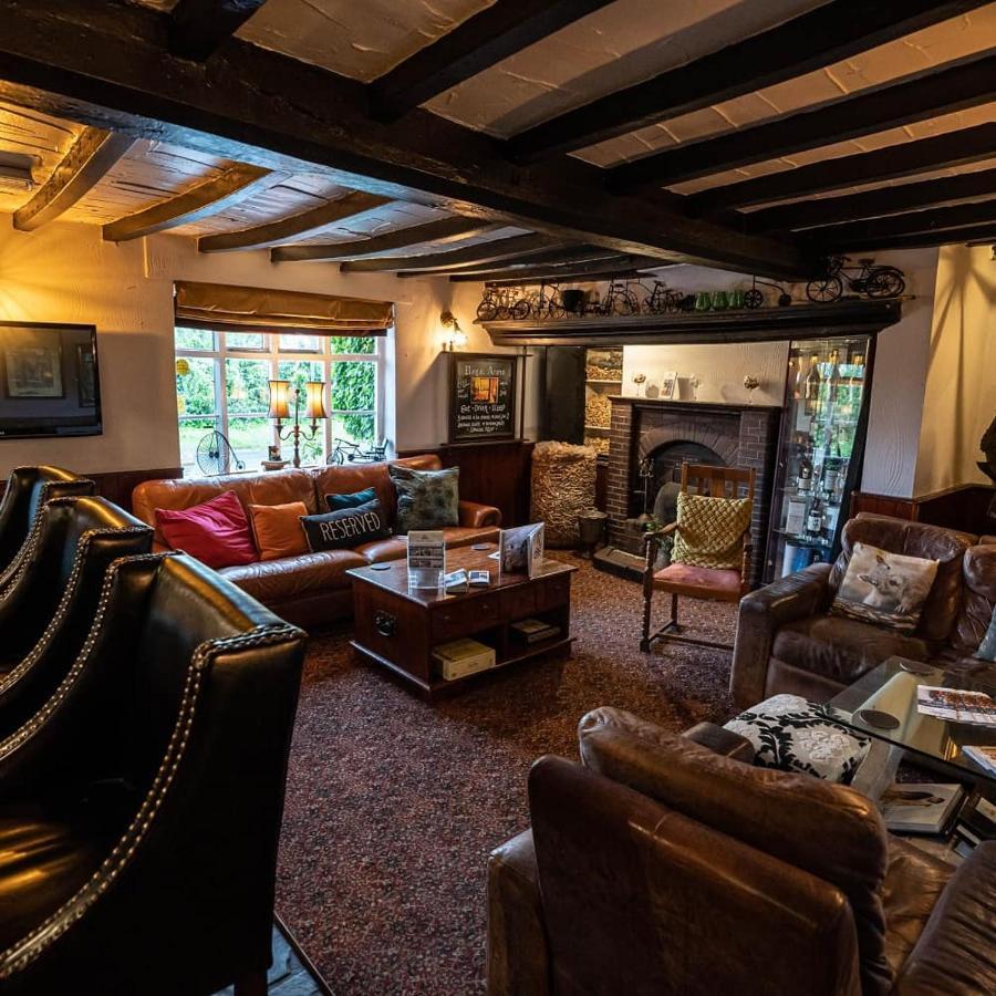 The Royal Arms Hotel Sutton Cheney Εξωτερικό φωτογραφία