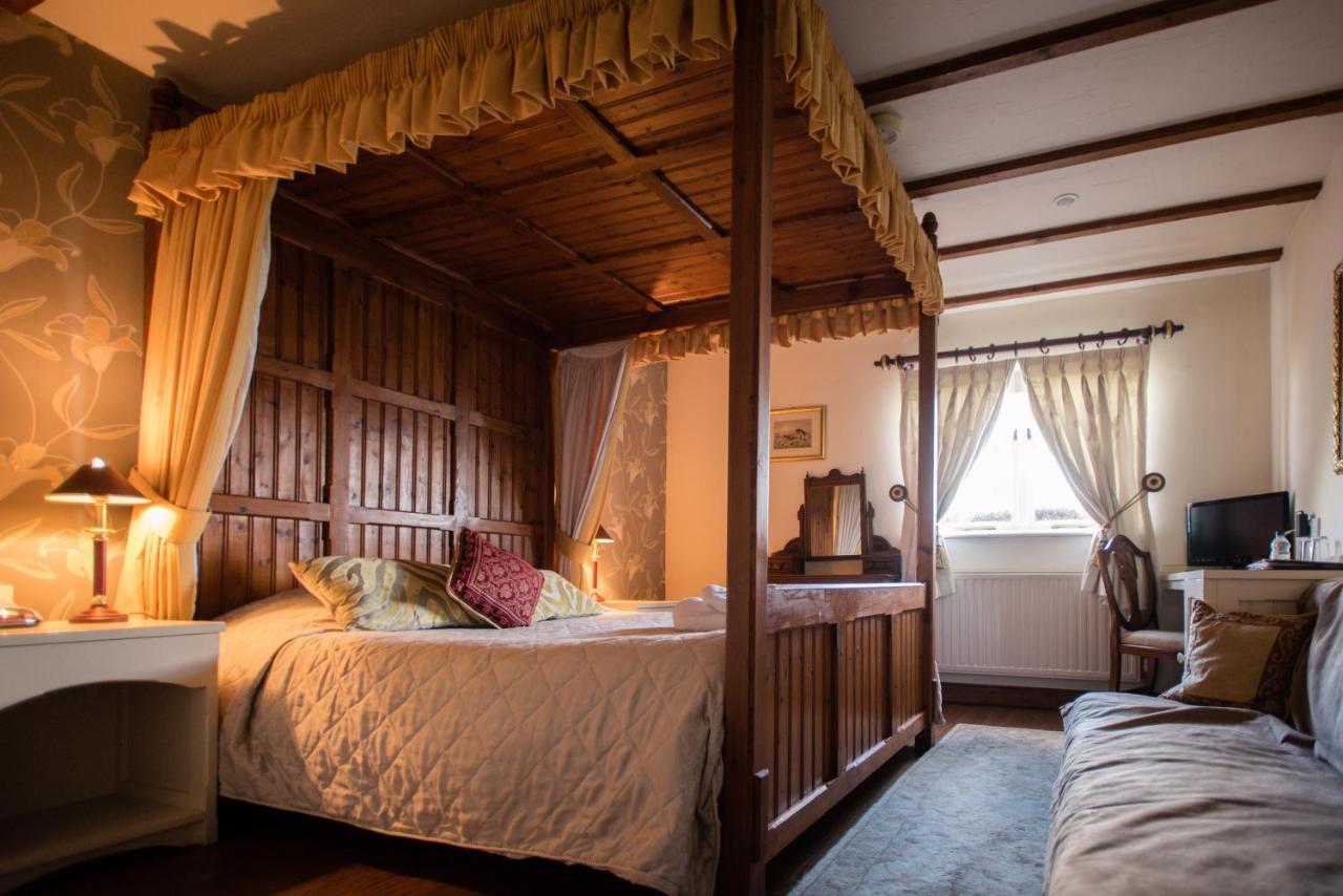 The Royal Arms Hotel Sutton Cheney Εξωτερικό φωτογραφία