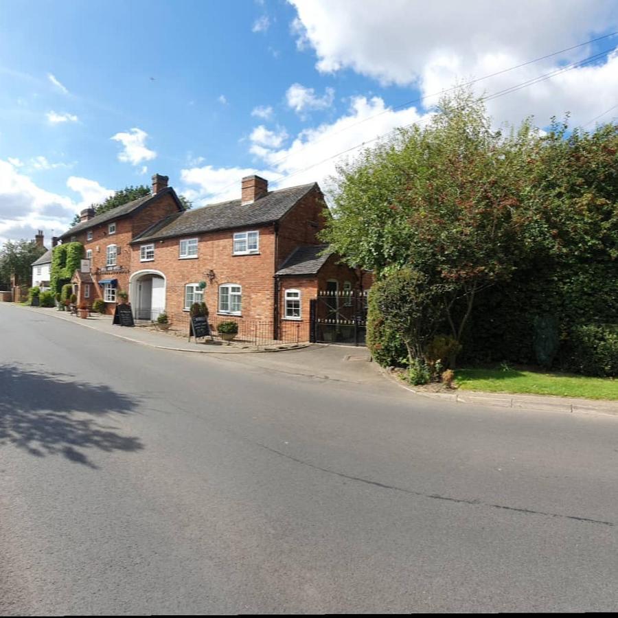 The Royal Arms Hotel Sutton Cheney Εξωτερικό φωτογραφία